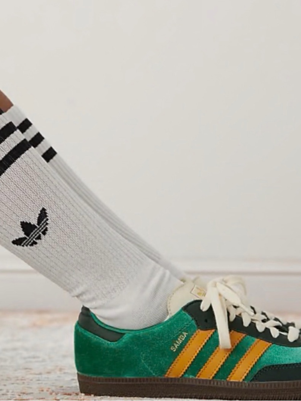 adidas Samba Green with Gold Leather Stripes - Picture 2 of 4